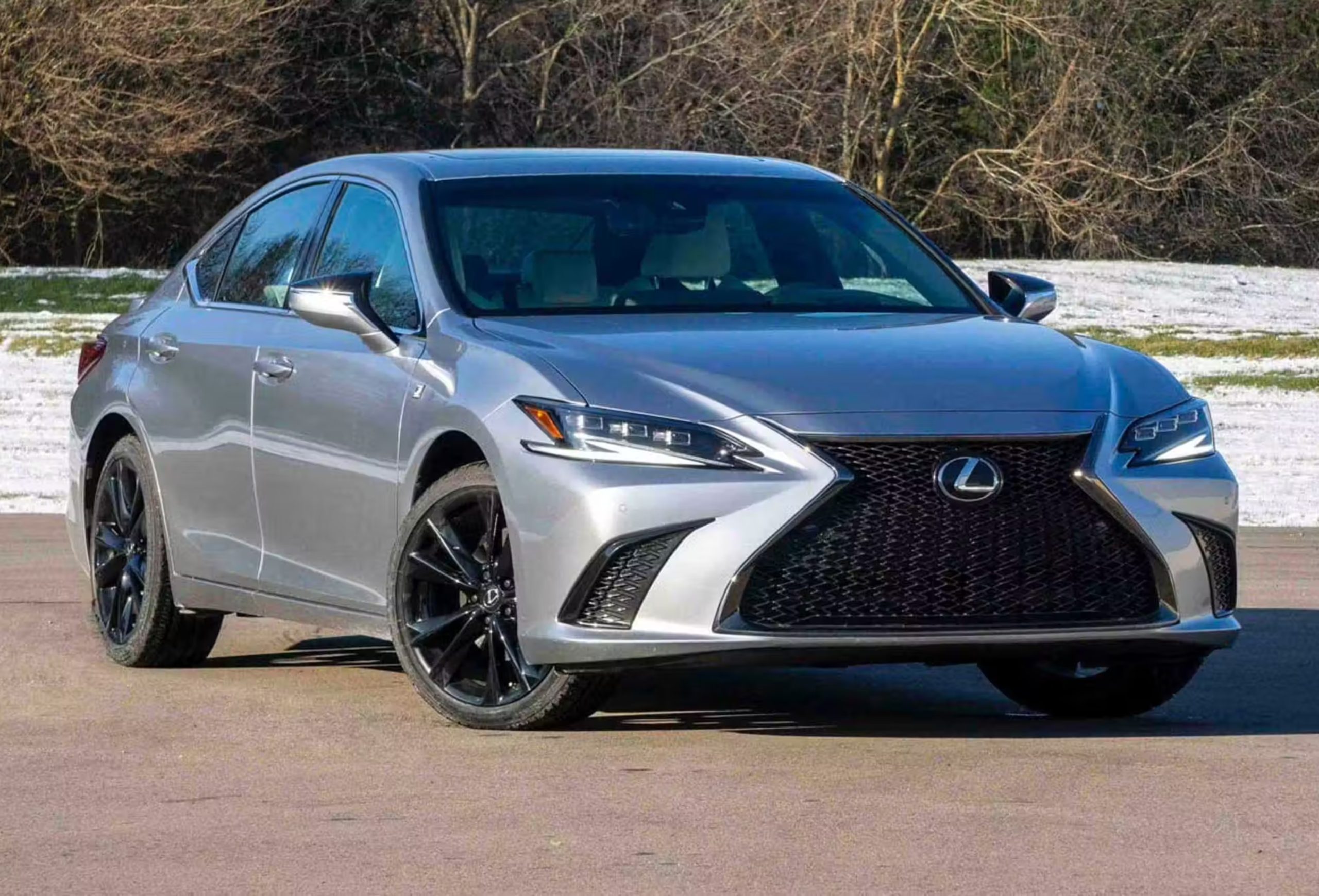 Spesifikasi dan Fitur Lexus ES 2024: Kenyamanan dan Teknologi dalam Satu Paket