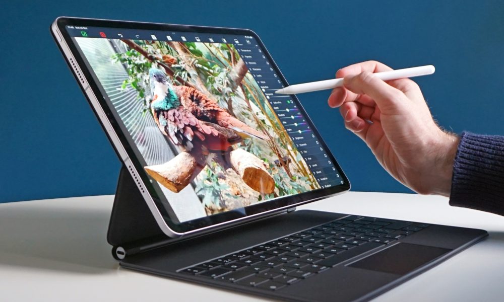 Spesifikasi Apple iPad Pro 12.9 (2022)