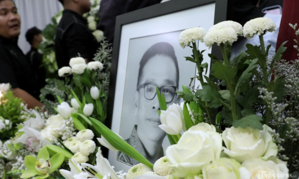 Benny Laos Akan Disemayamkan di RSPAD Gatot Subroto dan Dimakamkan pada 15 Oktober