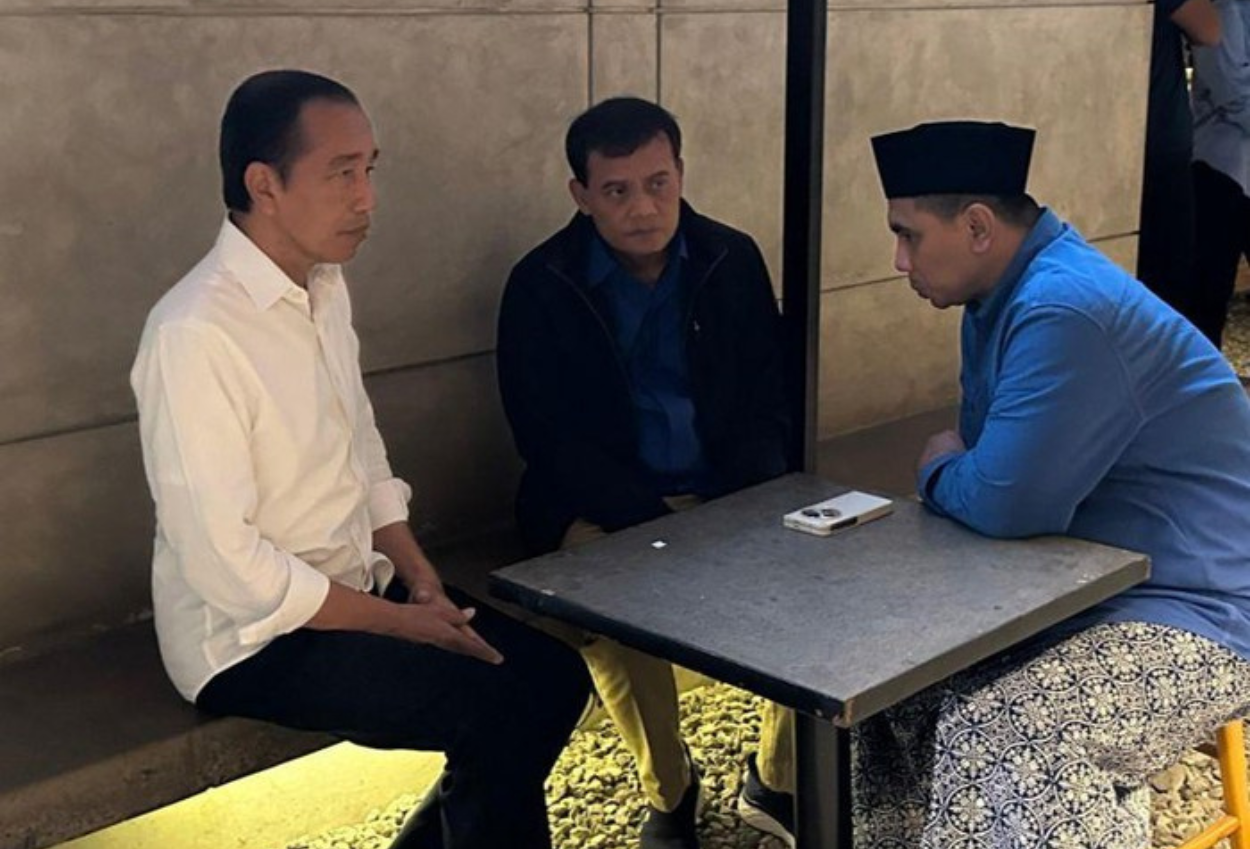 Bertemu di Solo, Jokowi Berikan Nasihat Ekonomi kepada Luthfi Yasin