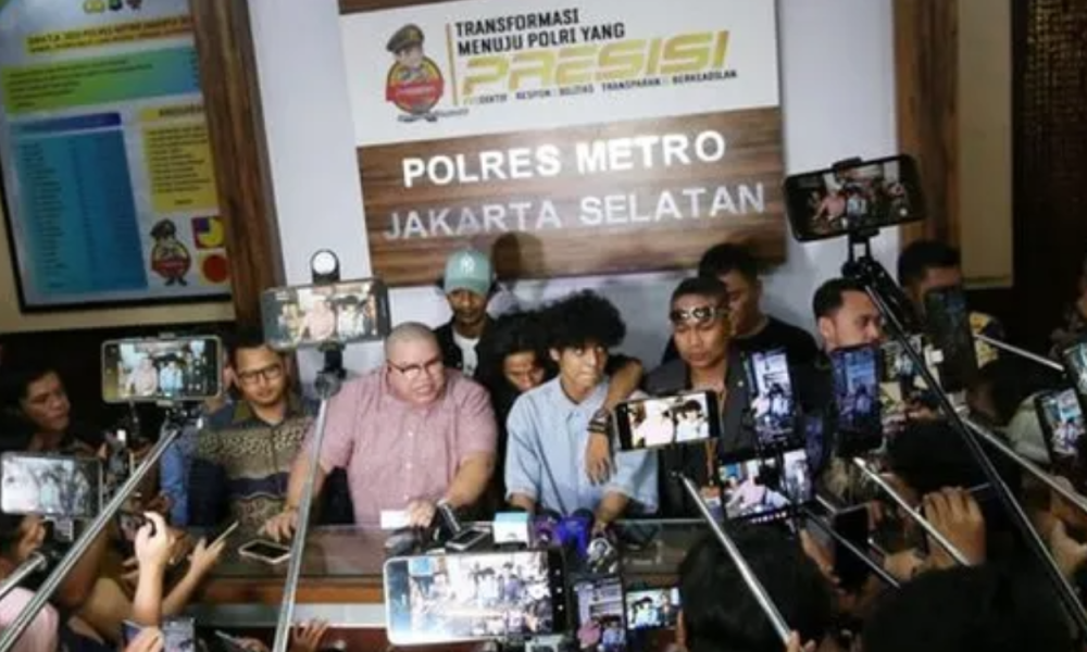 Bikin Tercengang, Vadel Badjideh Bongkar Surat yang Ditulis Lolly sebelum Dijemput Paksa Nikita Mirzani