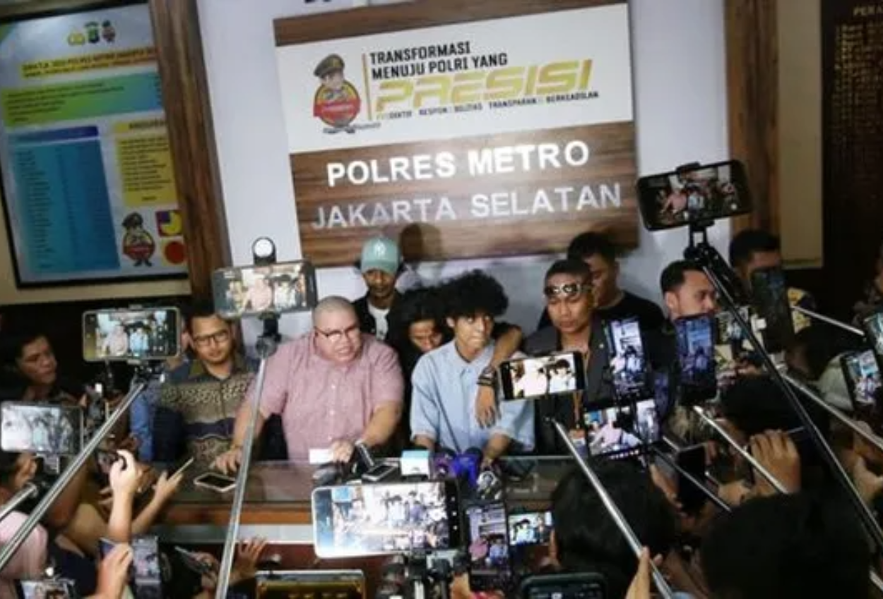 Bikin Tercengang, Vadel Badjideh Bongkar Surat yang Ditulis Lolly sebelum Dijemput Paksa Nikita Mirzani