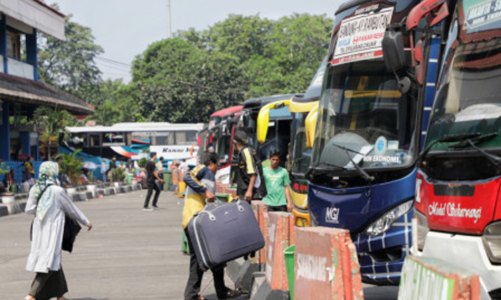 Dishub DKI Jakarta Terapkan Porter Resmi di Terminal Bus untuk Hindari Pungli