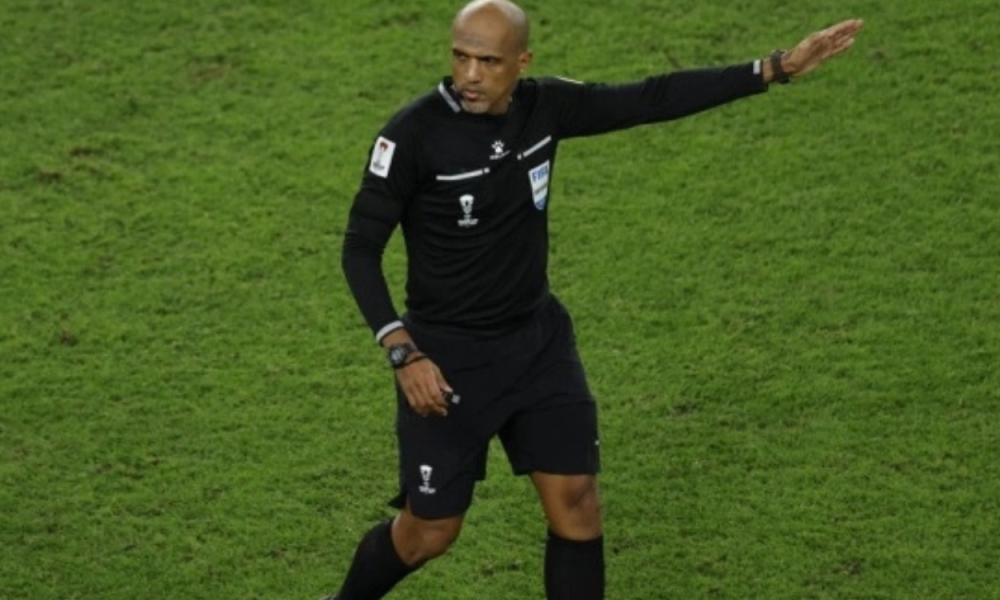 Fakta Wasit Ahmed Al Kaf yang Curangi Timnas Indonesia, Ternyata Segini Bayarannya