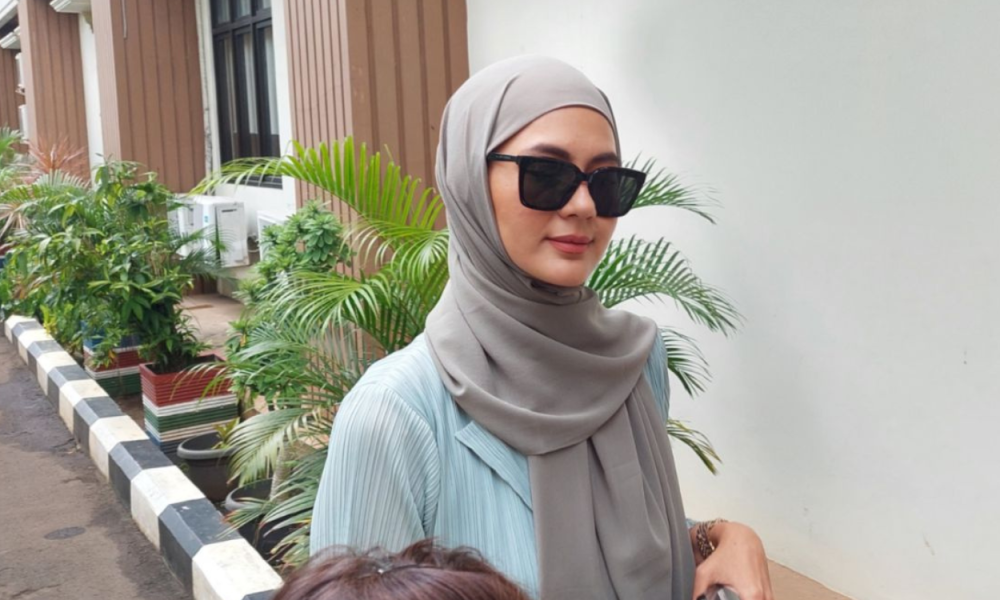 Hadir di Sidang Perdana Perceraian, Paula Verhoeven Tak Ada Interksi dengan Baim Wong