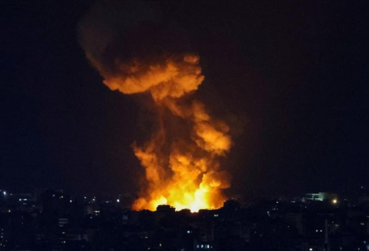 Iran Serang Israel, Ratusan Rudal Balas Dendam Diluncurkan