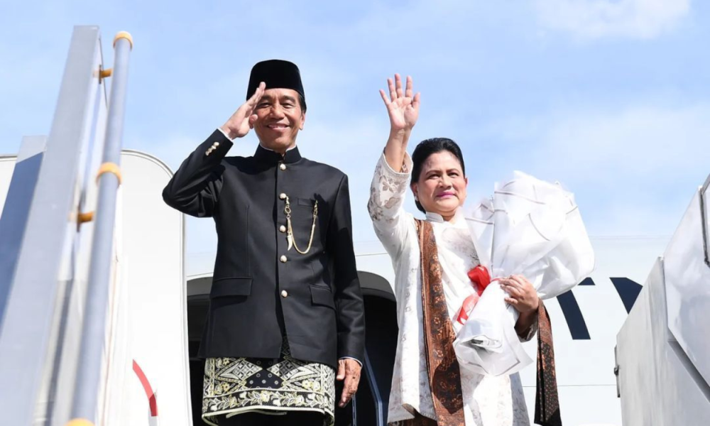 Setelah Purnatugas, Jokowi Diundang Rapat Warga dan Diajak Jaga Poskamling