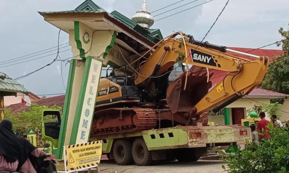 Truk Tabrak Gerbang Ponpes di Kolaka, Bocah 5 Tahun Meninggal Tertimpa Reruntuhan