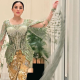 Umrah di Tengah Kasusnya dengan Vadel Badjideh, Nikita Mirzani Berdoa Hidupnya Kembali Normal