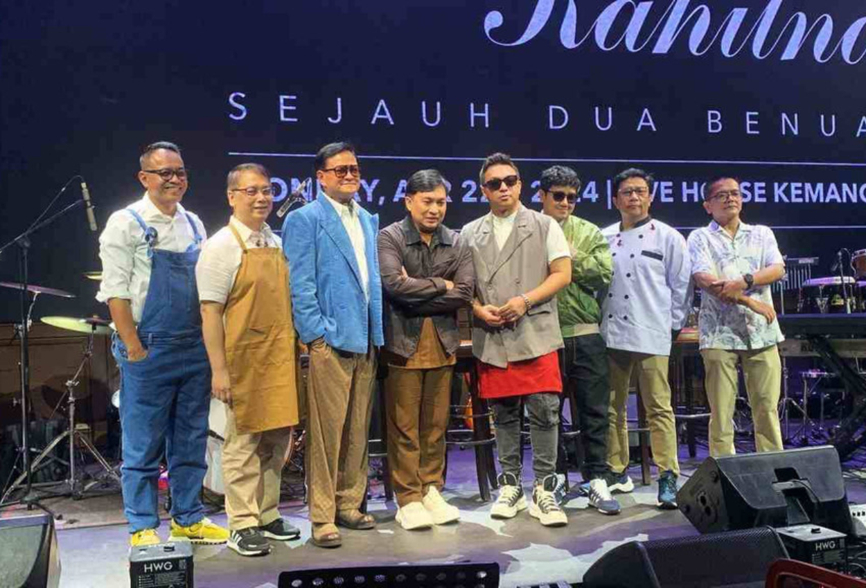 Yovie Widianto Absen, Kahitna Tetap Tampil Memukau di JBL Festival