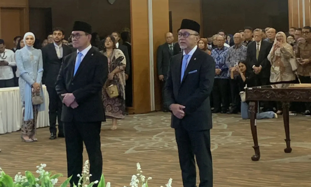 Zulkifli Hasan Serahkan Posisi Mendag ke Budi Santoso Menteri Perdagangan Pertama dari Kalangan PNS