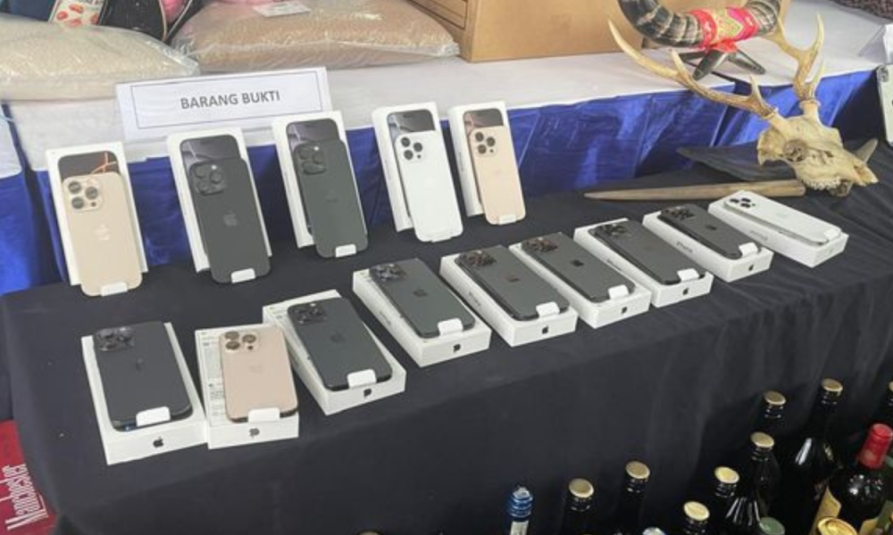 102 Unit iPhone 16 yang Dijual Ilegal Dimusnahkan Bea Cukai