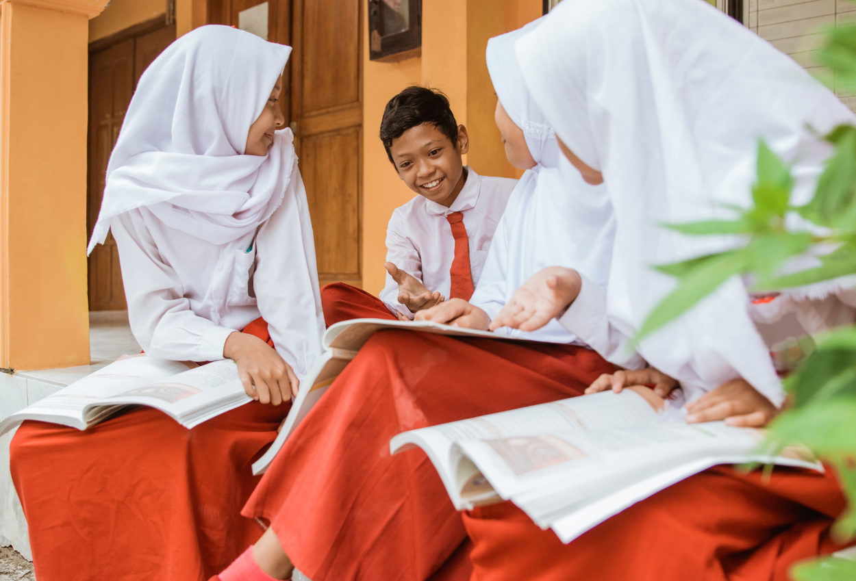 Anggota DPR Usul Siswa Wajib Baca Buku 15 Menit Sebelum Belajar