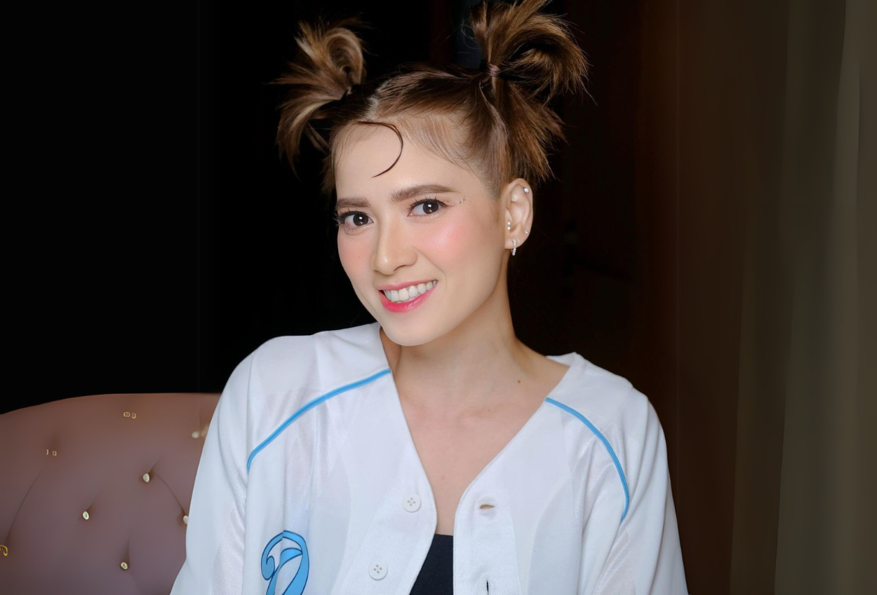 Chika Jessica Kurangi Syuting untuk Temani Ibunda Jalani Cuci Darah Rutin
