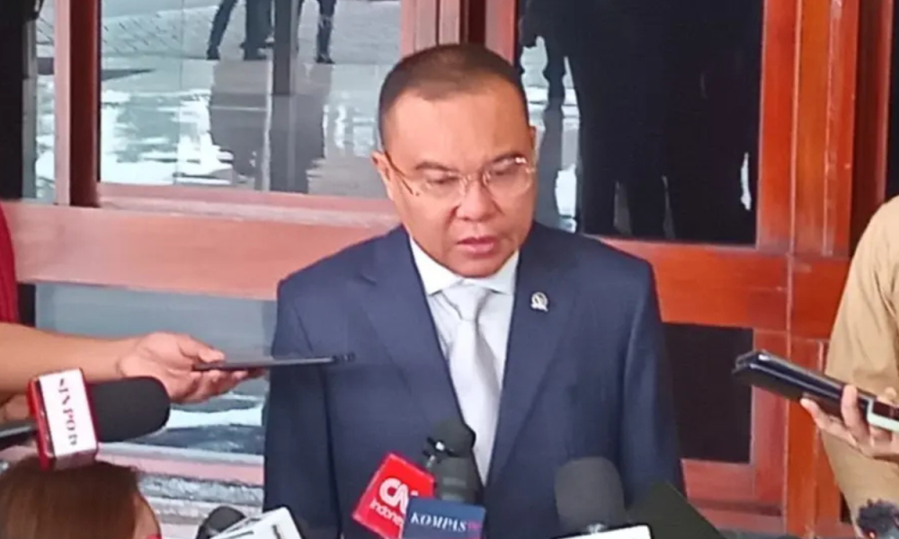 DPR Wajibkan Putar Lagu Indonesia Raya Tiap Jam 10 di Hari Kerja