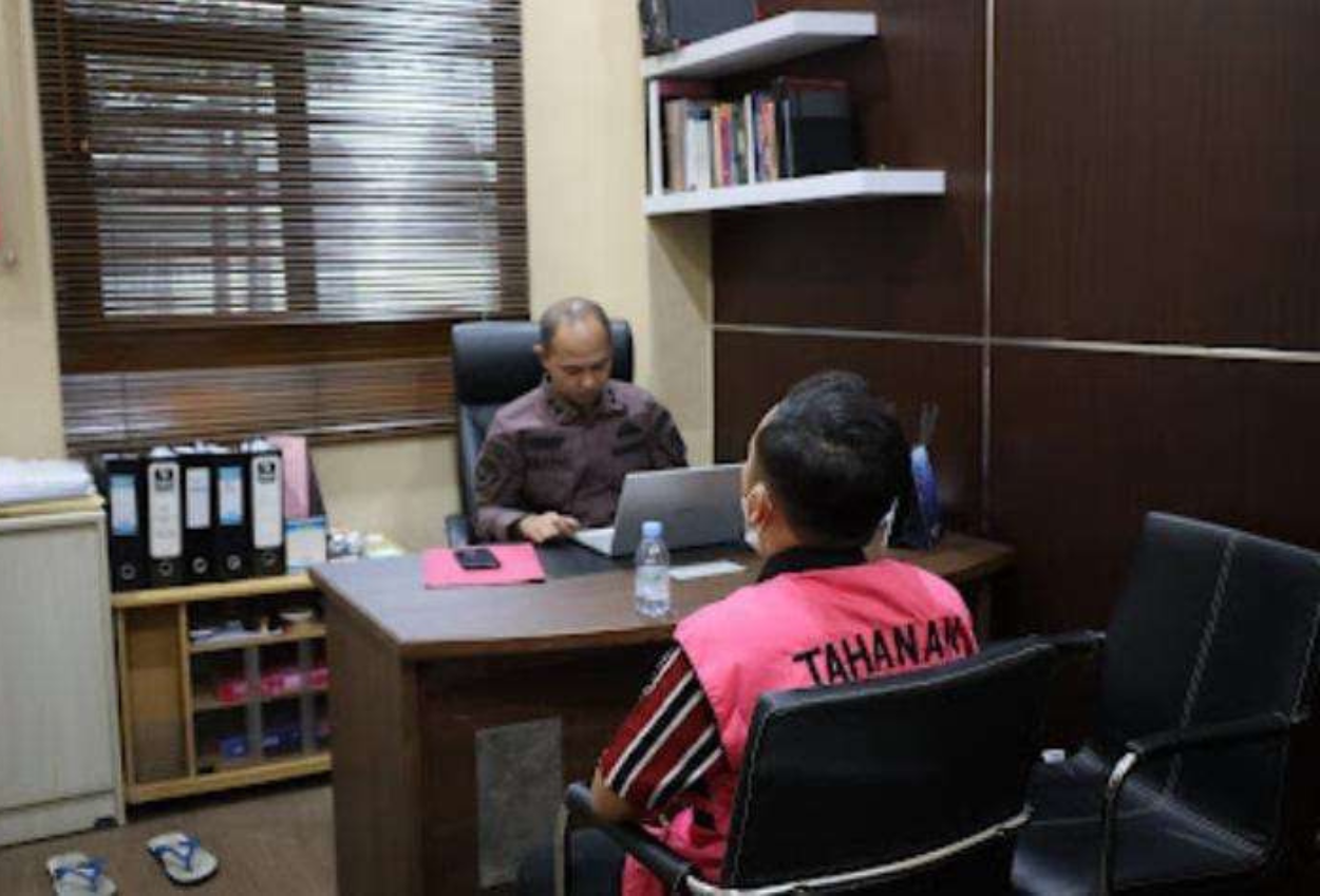 Gelapkan Dana Nasabah Rp6,1 M buat Judi, Eks Supervisor Bank Banten Dihukum 9 Tahun Penjara
