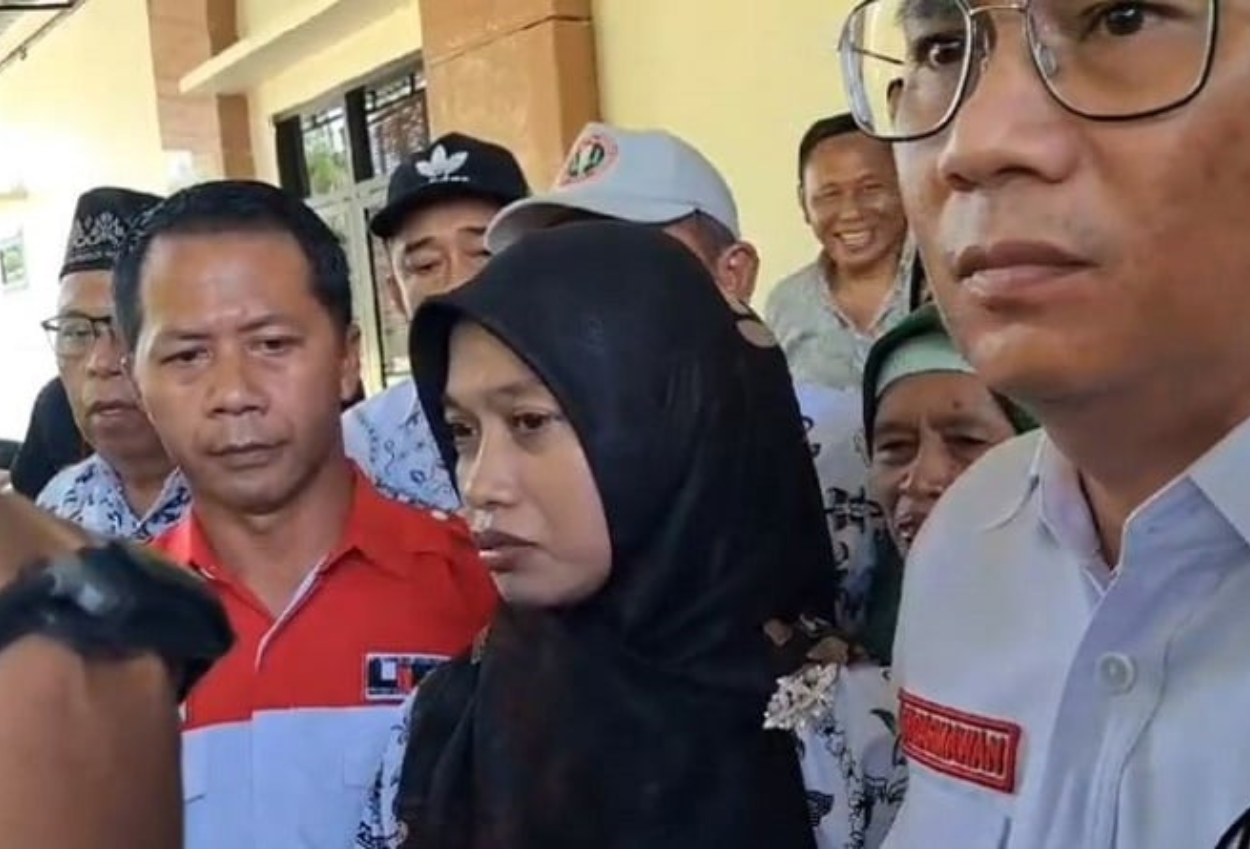 Guru Supriyani Divonis Bebas dari Dakwaan Aniaya Anak Polisi