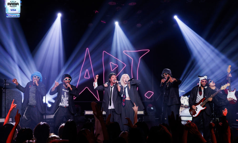 Lagu APT Menang di Mama Awards 2024!
