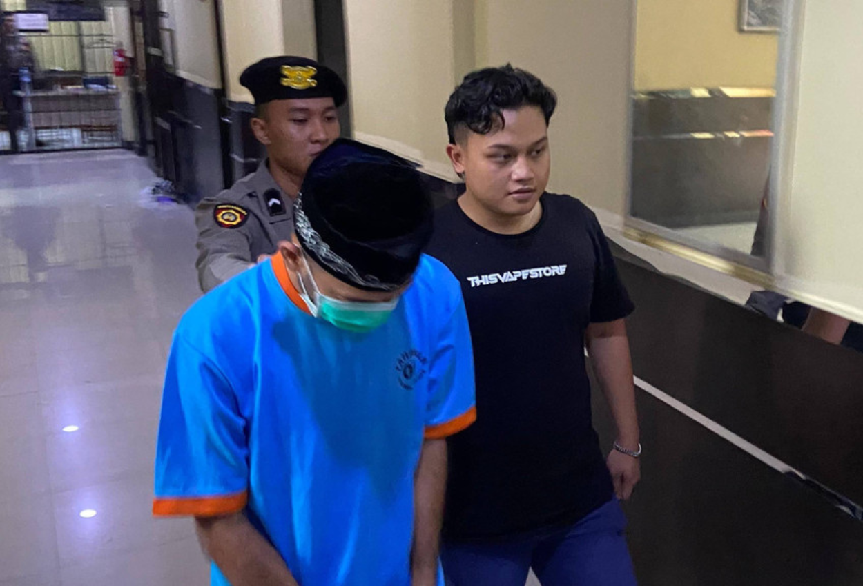 Mantan Pemain Timnas Indonesia Syakir Sulaiman Ditangkap Usai Jual Ribuan Butir Narkoba
