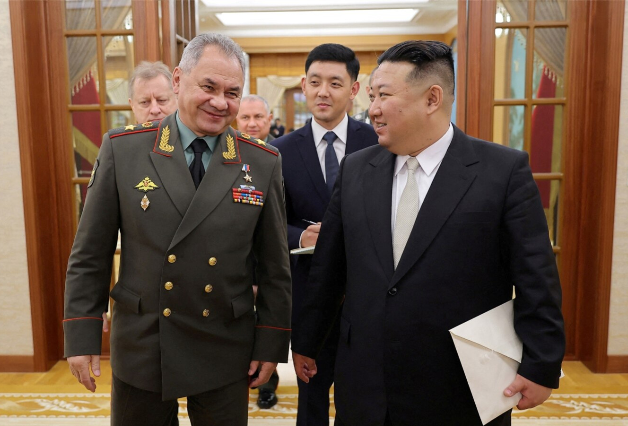Menhan Rusia dan Kim Jong Un Sepakat Tingkatkan Kerja Sama Militer