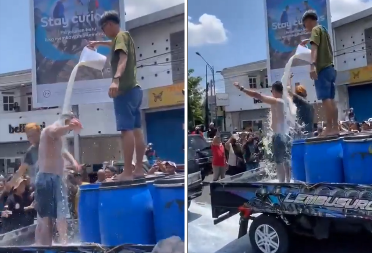 Protes Pembatasan Susu, Peternak di Boyolali Gelar Aksi Mandi Susu