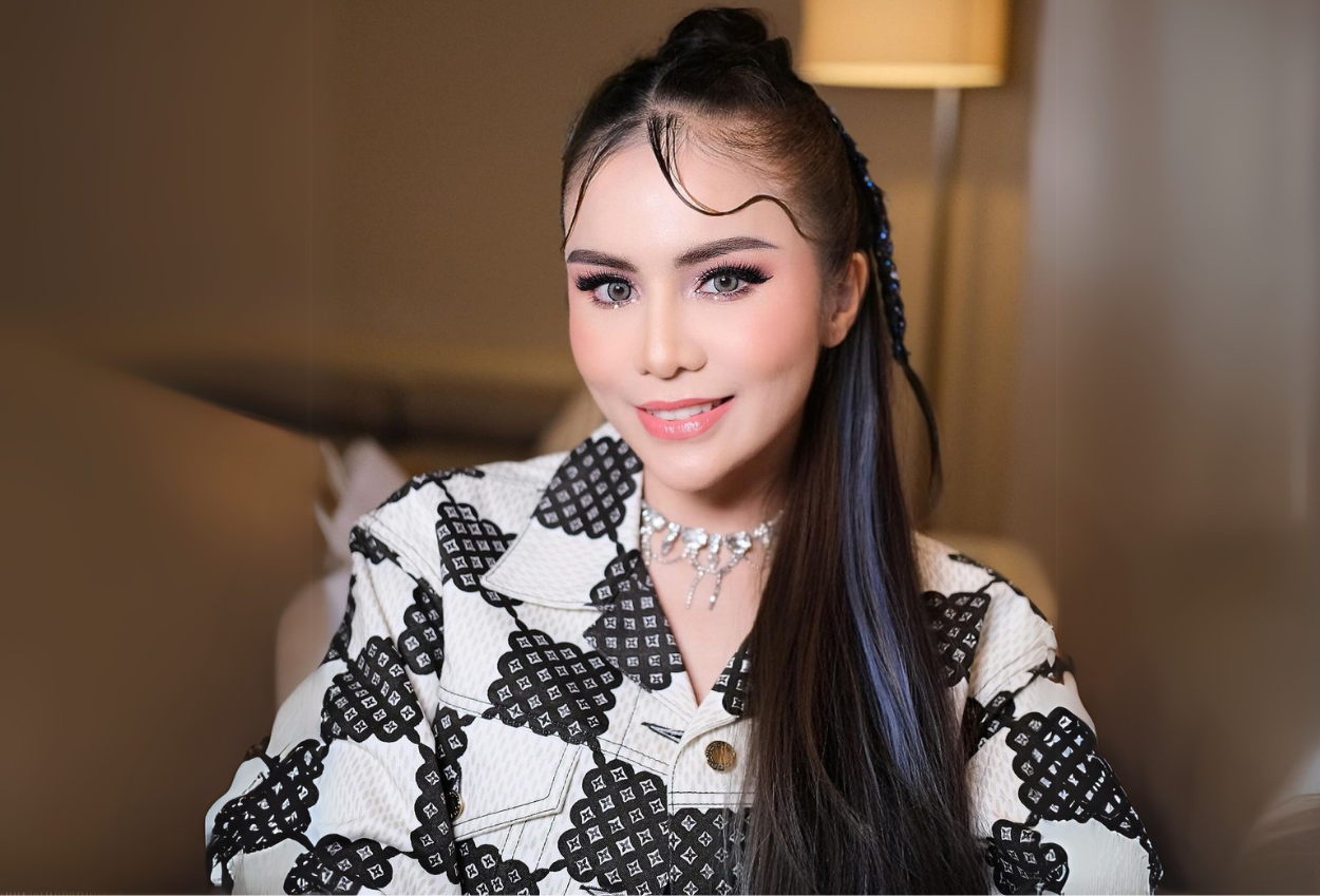 Punya 20 ART di Rumah, Momo Geisha Harta Bukanlah Segalanya