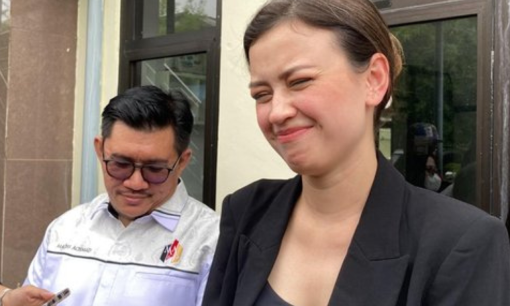 Resmi Bercerai dari Edward Akbar, Kimberly Ryder Dapat Hak Asuh Anak dan Nafkah Rp6 Juta Per Bulan
