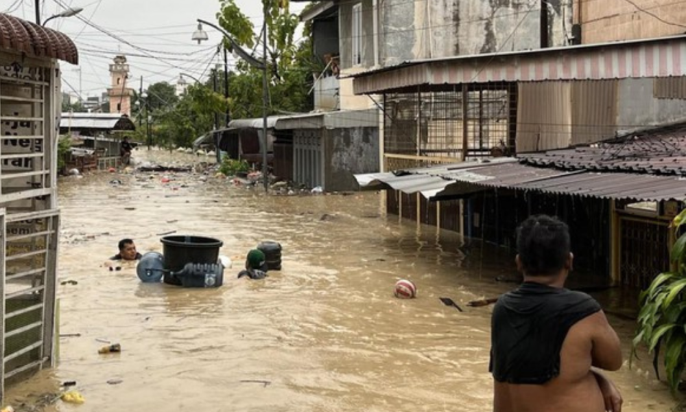 Sebanyak 24.874 Warga Medan Terdampak Banjir Akibat dari 3 Sungai yang Meluap