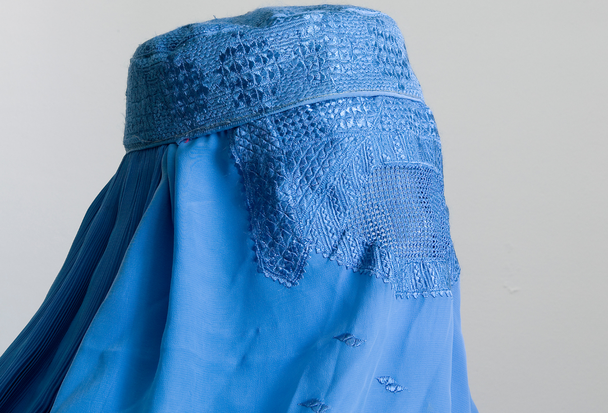 Swiss Resmi Larang Penggunaan Burqa di Tempat Umum Mulai Januari