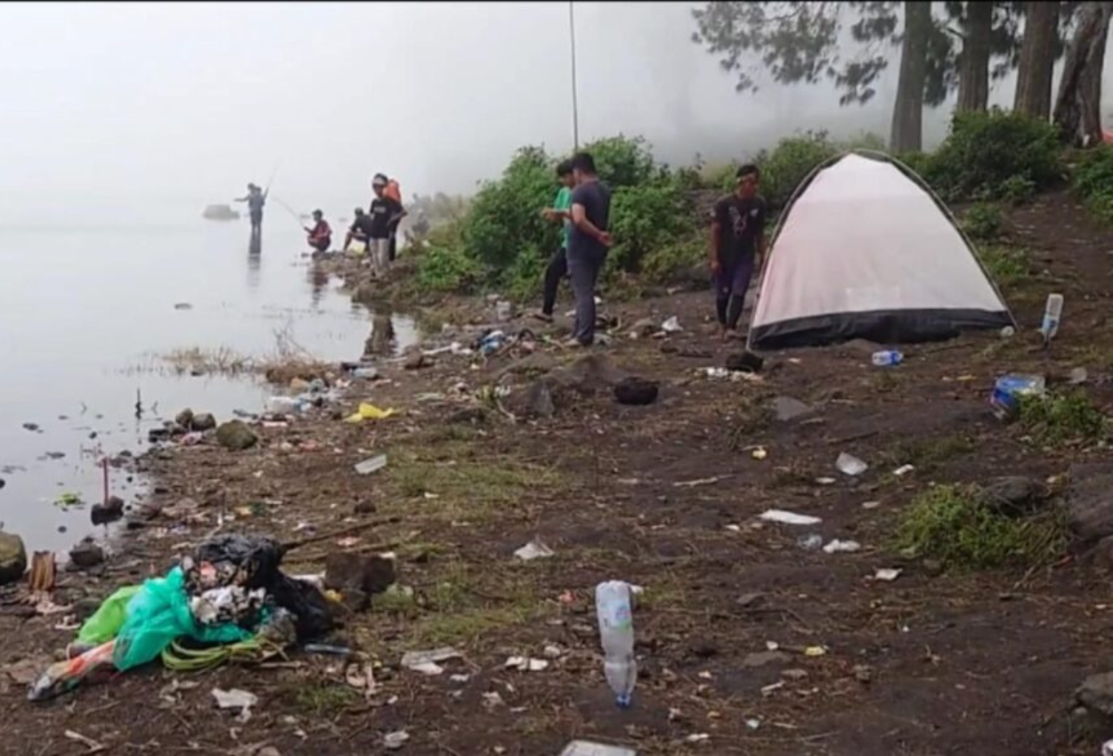 Wisatawan Membludak, Sampah di Jalur Gunung Rinjani Tembus 31 Ton