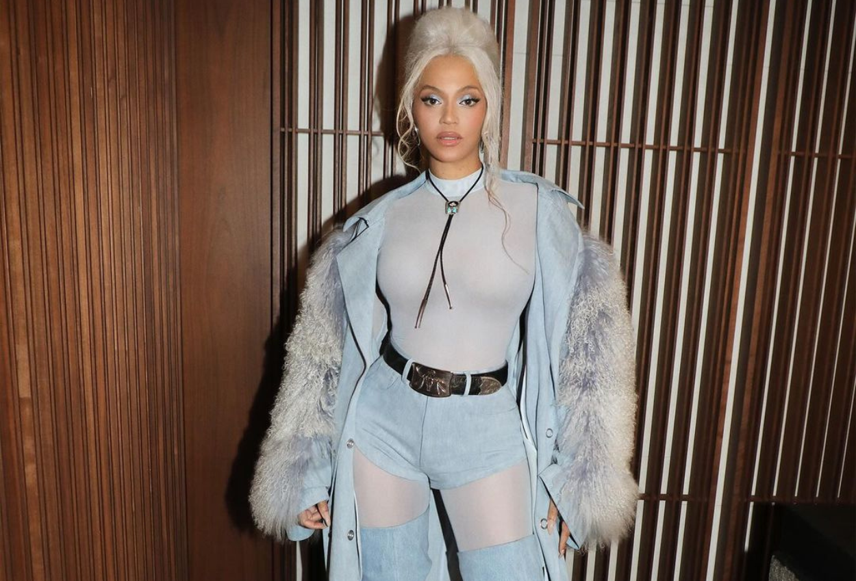 Beyonce Raih Gelar Bintang Pop Terbaik Abad ke 21 oleh Billboard!