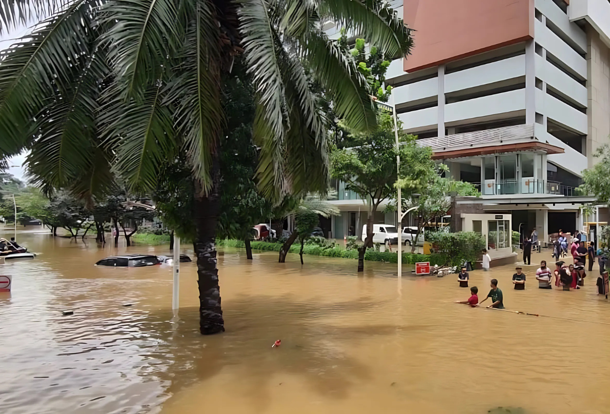 Curah Hujan Tinggi, BMKG Prediksi Banjir Besar Akan Landa Jakarta Akhir Desember