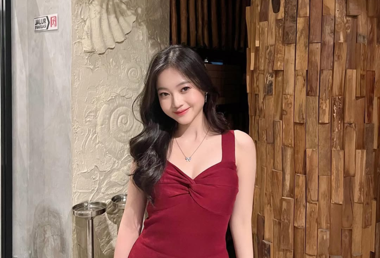 Dibongkar Netizen, Mantan JKT48 Chalista Ellysta Diduga Plagiat Tugas Kuliah