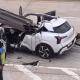 Laka Lantas di Tol Desari, Mobil Ringsek Parah Tertimpa Baja Konstruksi