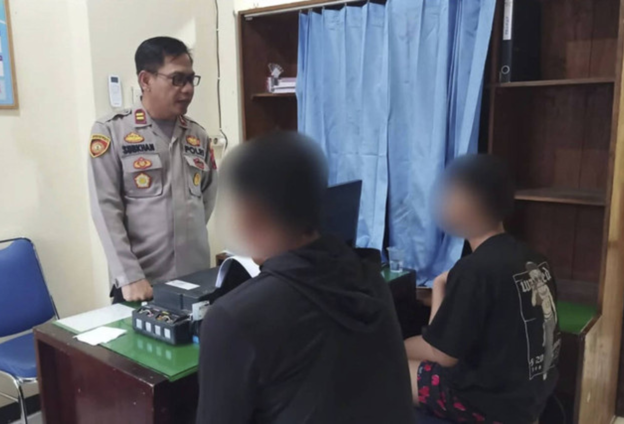 Pasangan Gay Digerebek Polres Kudus di Kos, Sudah Berhubungan Beberapa Kali