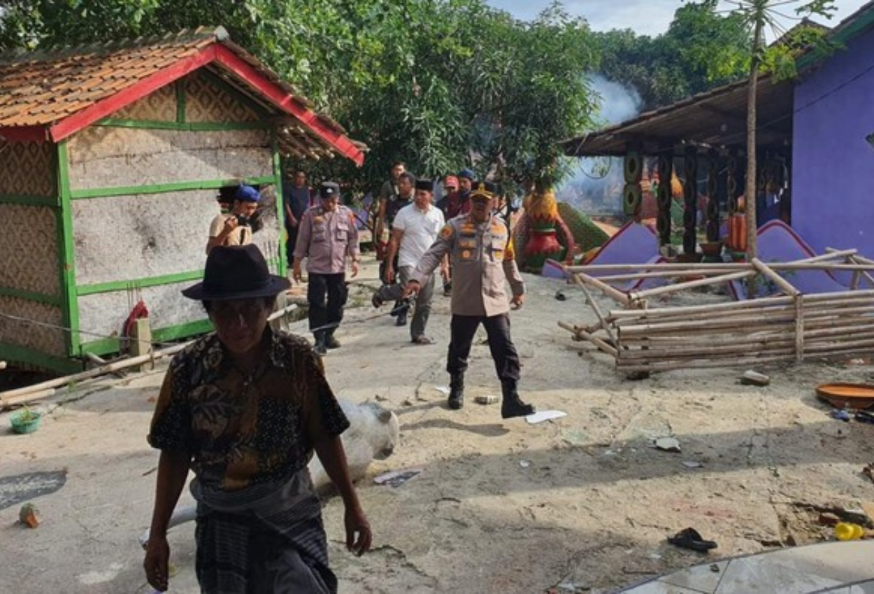 Pimpinan Ponpes yang Cabuli Santriwati di Cikande Ditangkap Polisi Saat Bersembunyi di Plafon Rumah