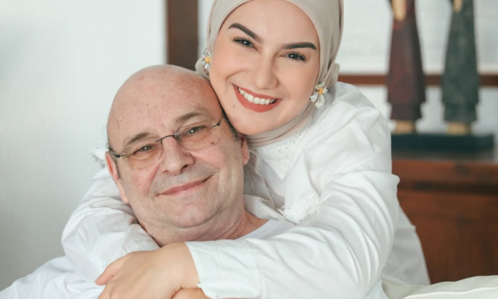 Ayah Irish Bella, Johan de Buele Tutup Usia di Belgia