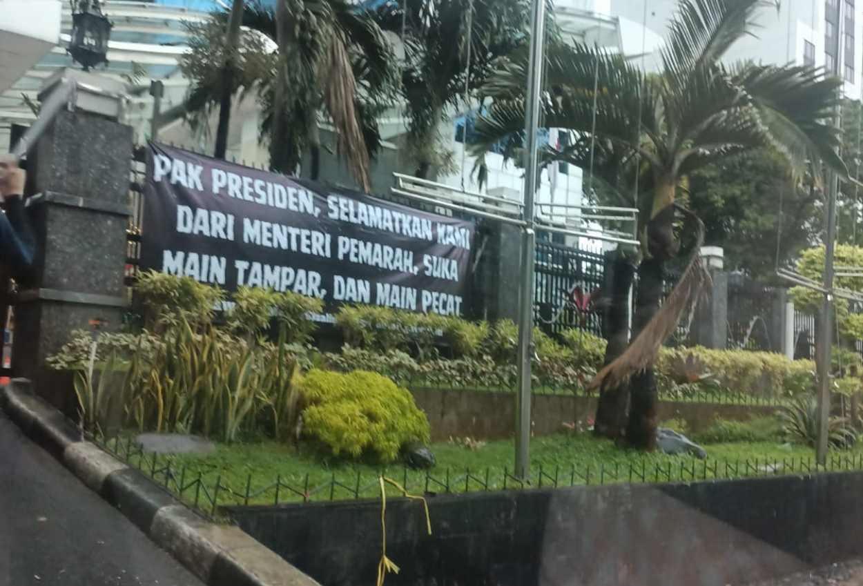 Demo Pegawai terhadap Mendikti Saintek Satryo Dituding Pemarah, Suka Tampar, hingga Main Pecat Tak Sesuai Aturan