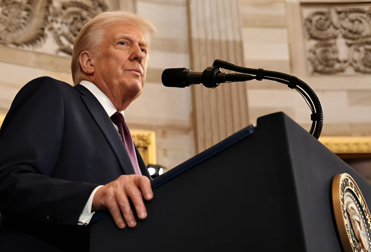 Donald Trump Resmi Dilantik sebagai Presiden Amerika Serikat ke