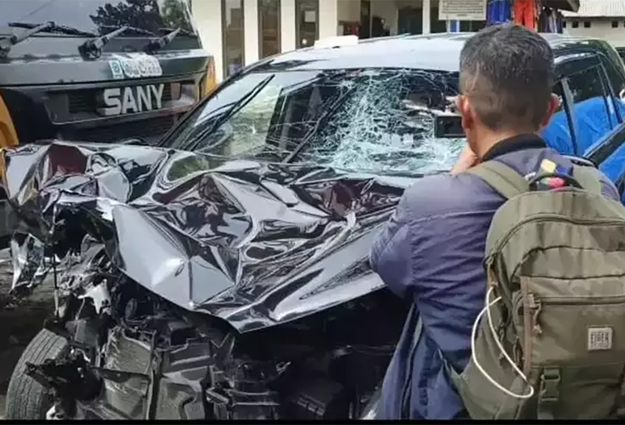 Dosen UIN Bandung Tewas Kecelakaan di Tol Cipularang KM 86, Mobil yang Ditumpanginya Menabrak Truk