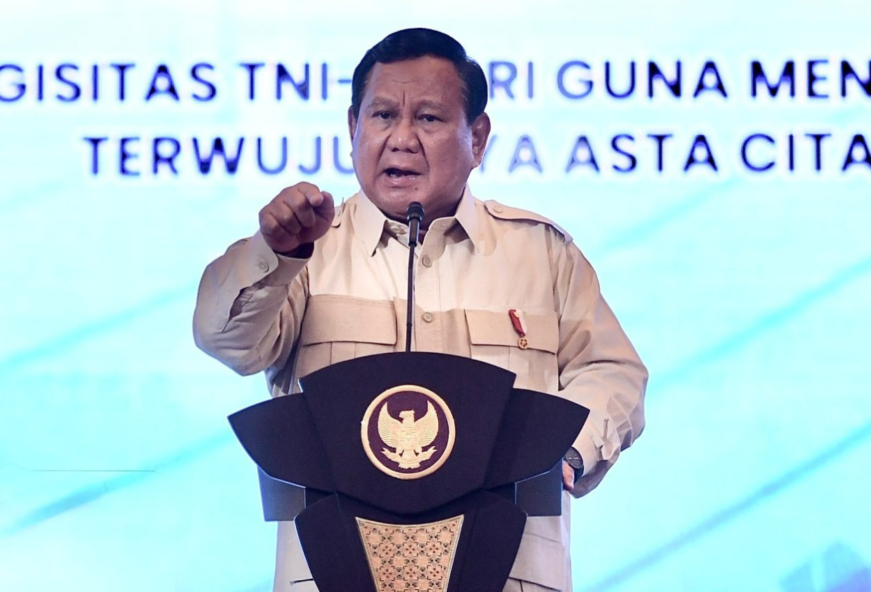 Hadir di Rapim TNI Polri 2025, Prabowo Subianto Rakyat yang Menggaji Saudara!