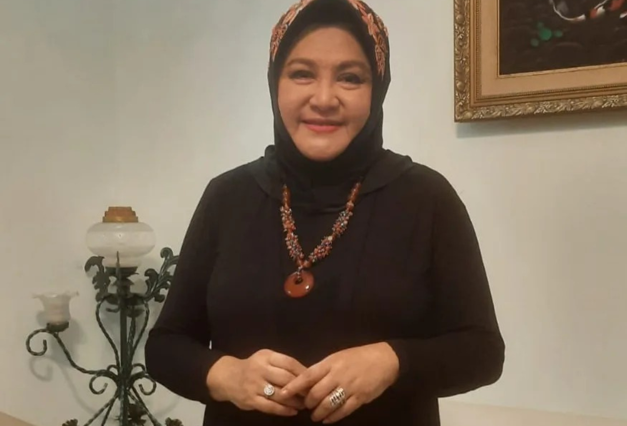 Ibunda Denada, Emilia Contessa Meninggal Dunia di Usia 67 Tahun