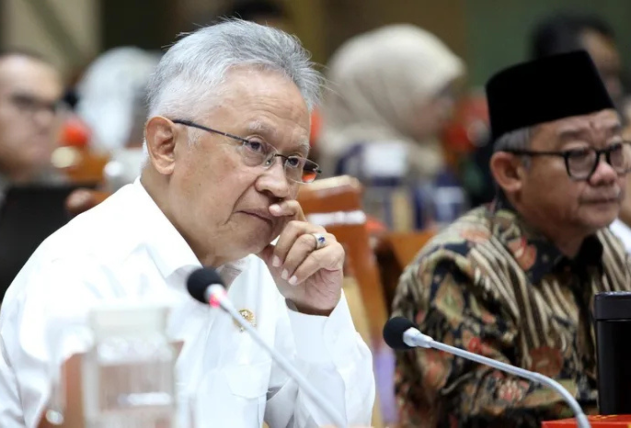 Menteri Satryo Klarifikasi Demo ASN Bantah Tudingan Menampar dan Marah marah