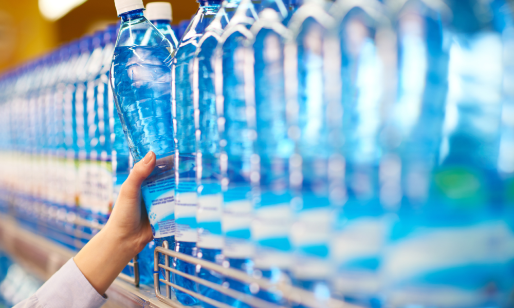 Mulai 3 Februari, Bali Larang Air Kemasan Plastik Wajib Gunakan Tumbler