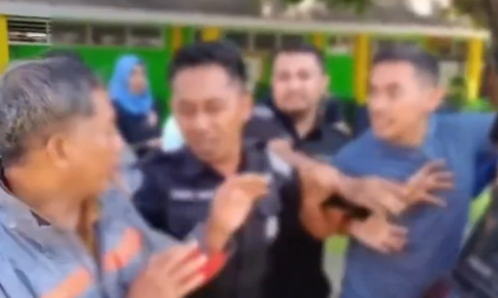 Orang Tua di Kendari Keroyok Guru Usai Diduga Lecehkan Siswa dengan Modus Cek Suhu Badan