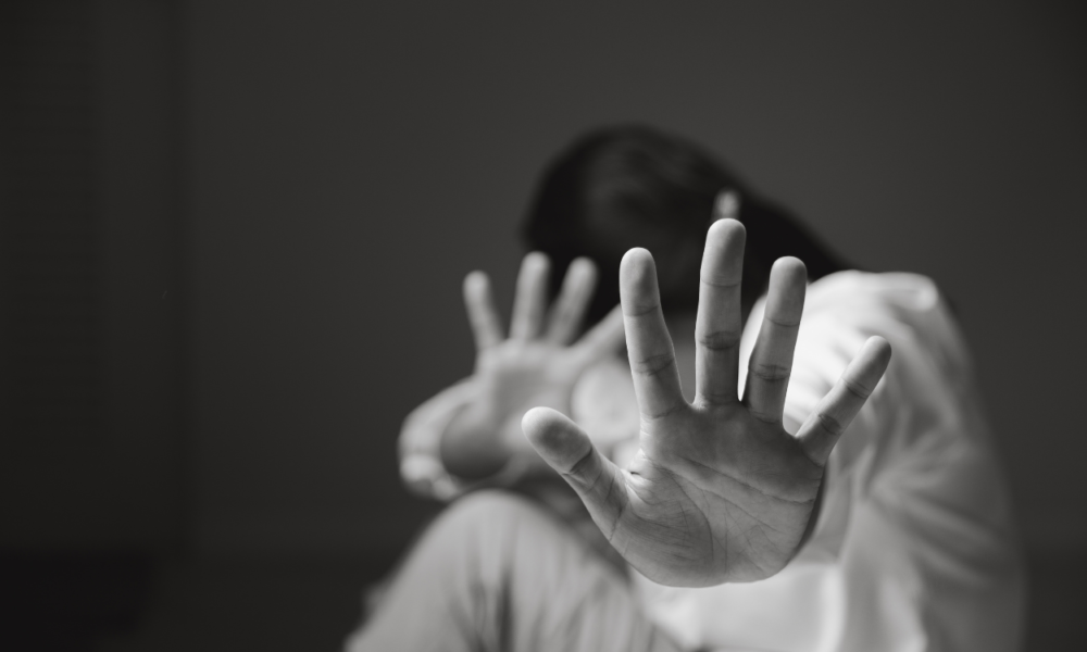 Perempuan Disabilitas di Bandung Diperkosa 9 Orang hingga Kini Hamil 6 Bulan