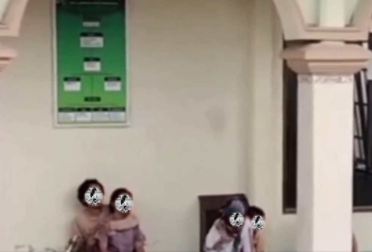Pria di Magelang Sandera Anggota Keluarga di Masjid, Pelaku Ancam Bunuh Diri