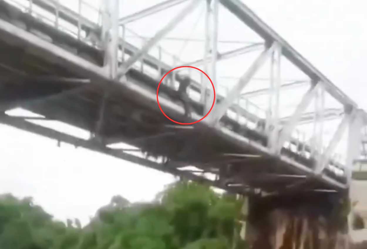Siswi SMK Nekat Lompat ke Sungai Bengawan Solo, Diduga karena Masalah Asmara