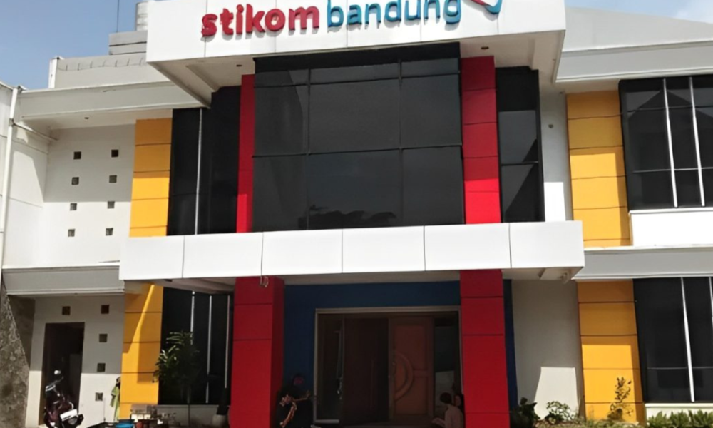 Stikom Bandung Batalkan 233 Ijazah Mahasiswa yang Lulus Periode 2018