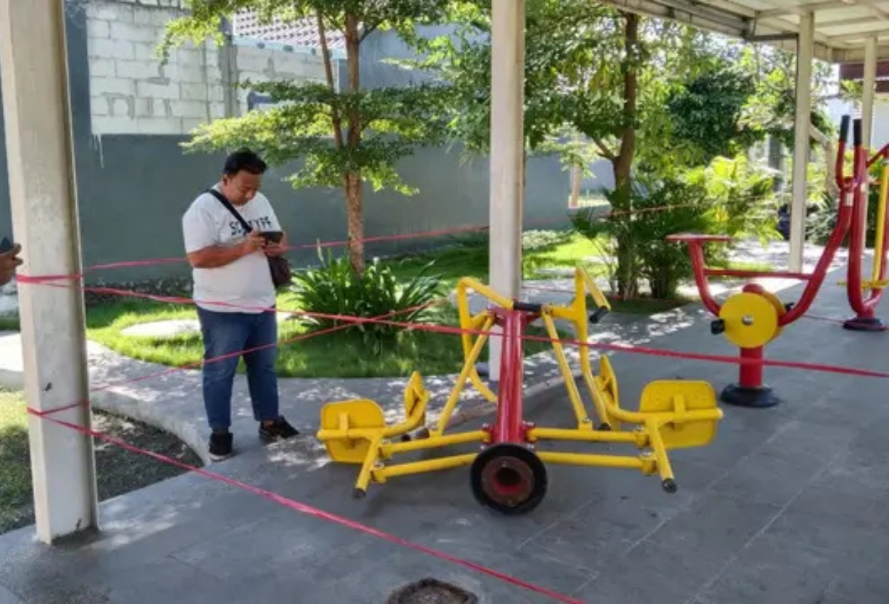 Terekam Video, Balita di Gresik Tewas Tertimpa Alat Olahraga Fasilitas Umum